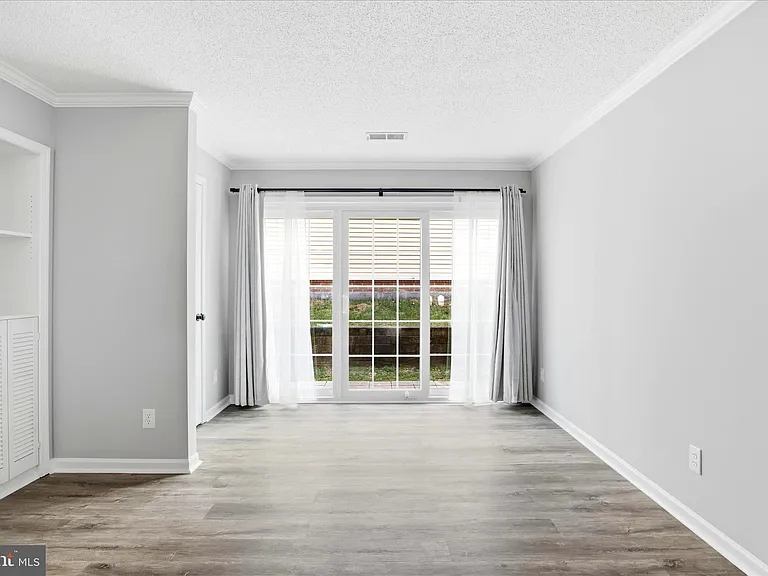 12002 Golf Ridge Ct — Photo 6