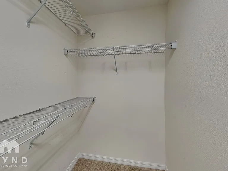 8831 Herencia Aly — Photo 11
