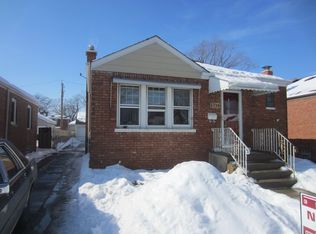 5728 S Sayre Ave, Chicago, IL 60638