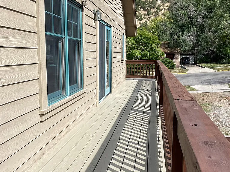 1019 Bennett Ave #B — Photo 11