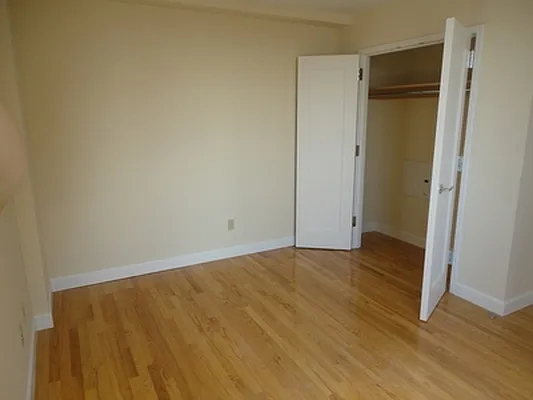 Rented by Urban Realty NYC | media 1