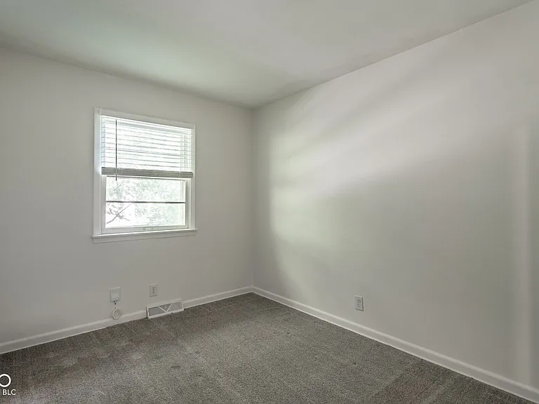 9514 Haverstick Rd — Photo 21