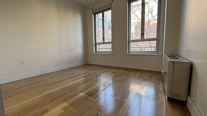 1st image of 251 Water St APT 3