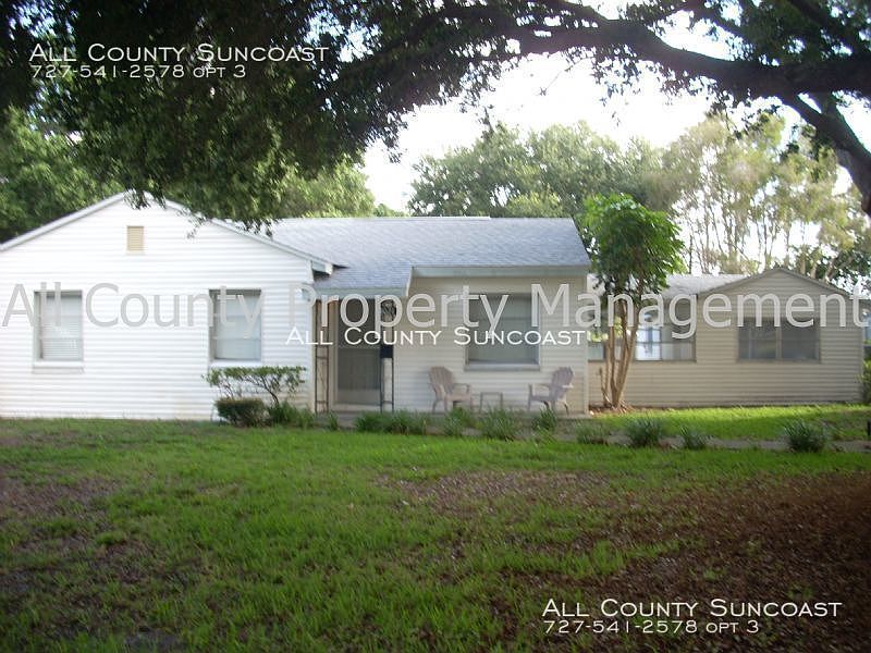 1st image of 8021 36th Ave N