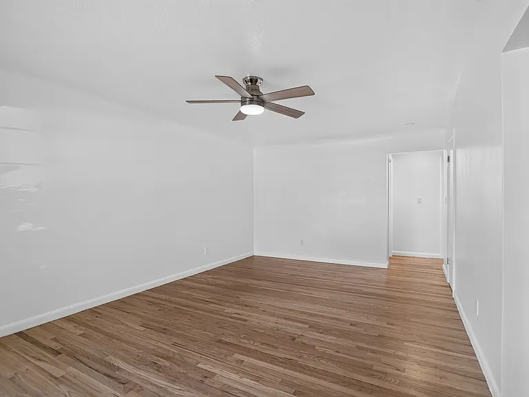 1553 Fir St — Photo 9