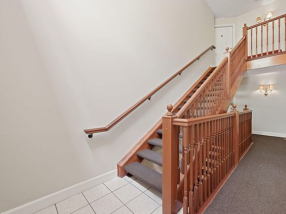 3rd image of 2133 Clareglen Ct Unit 304