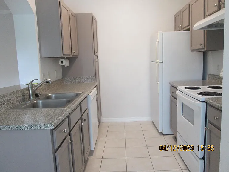 7800 Point Meadows Dr #1224-1 — Photo 3