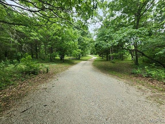 2nd image of 2152M Hidden Valley Rd