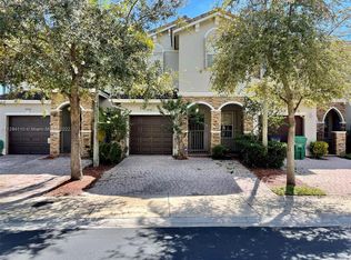 22505 SW 88th Path, Cutler Bay, FL 33190