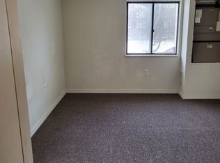 526 Crapo St APT 8, Flint, MI 48503