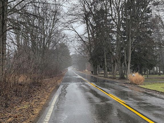 4th image of 8901 Zion Rd