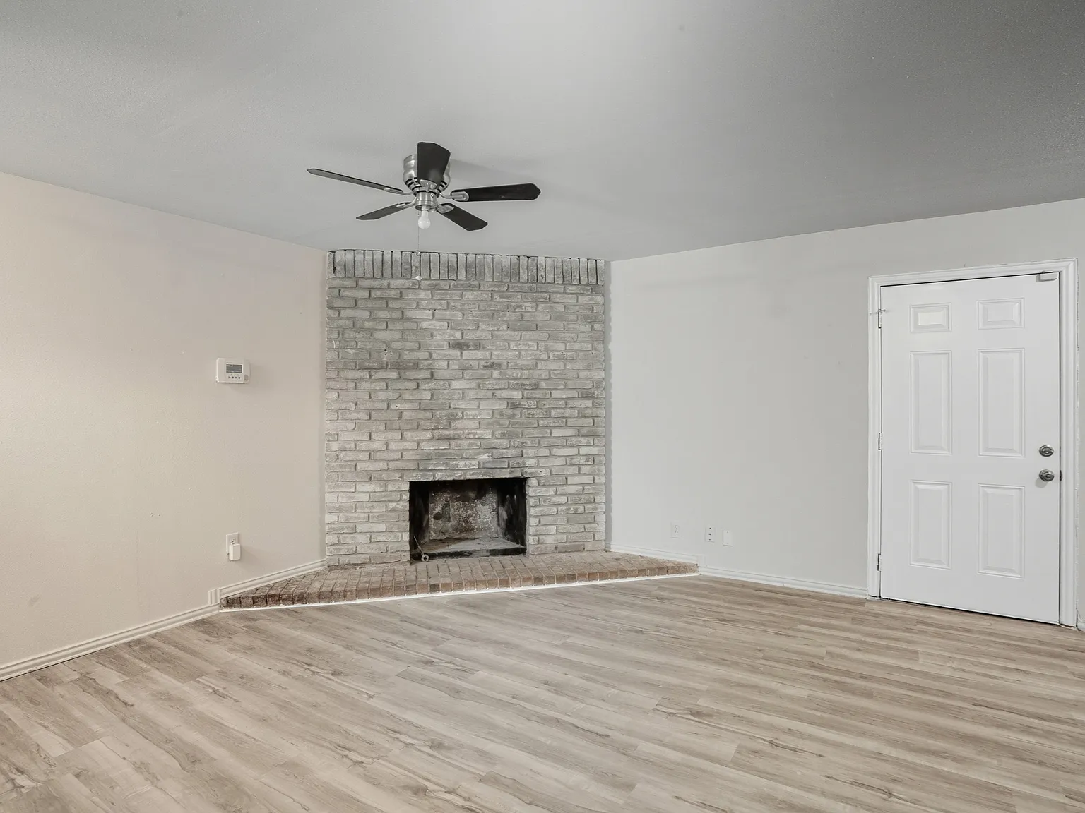 4 bed, 1578 sqft, $1,800 — Photo 3