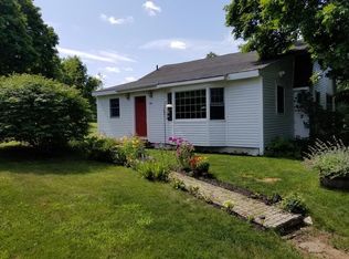 142 Barre Rd, Hardwick, MA 01037