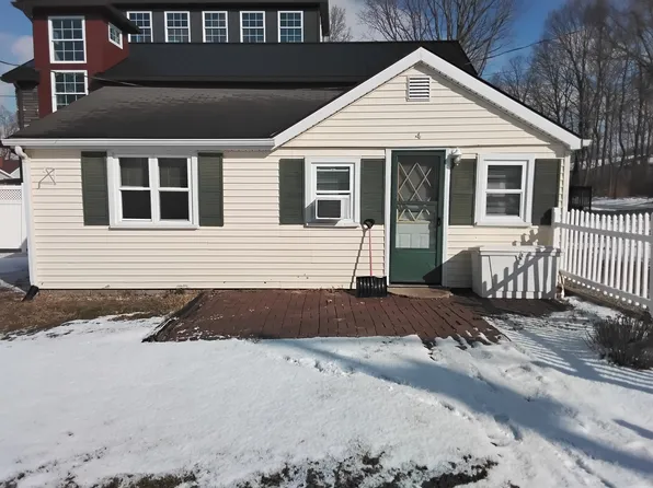 11853 N Pine Rd #4, Syracuse, IN 46567