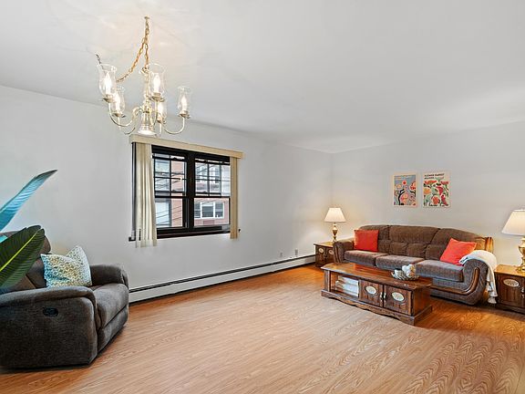 5th image of 56 68th St APT 8