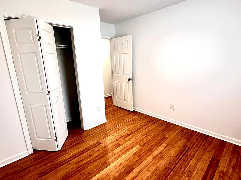 108 Guy St — Photo 14