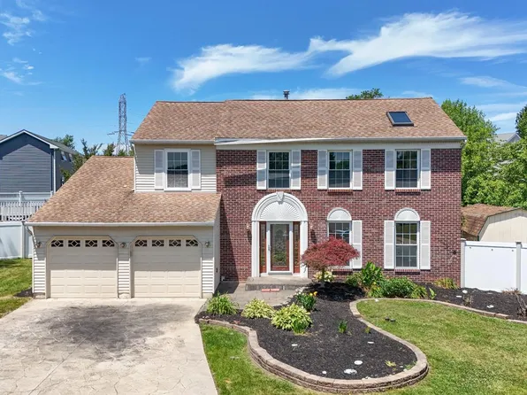 1218 Primrose Ln, Bensalem, PA 19020