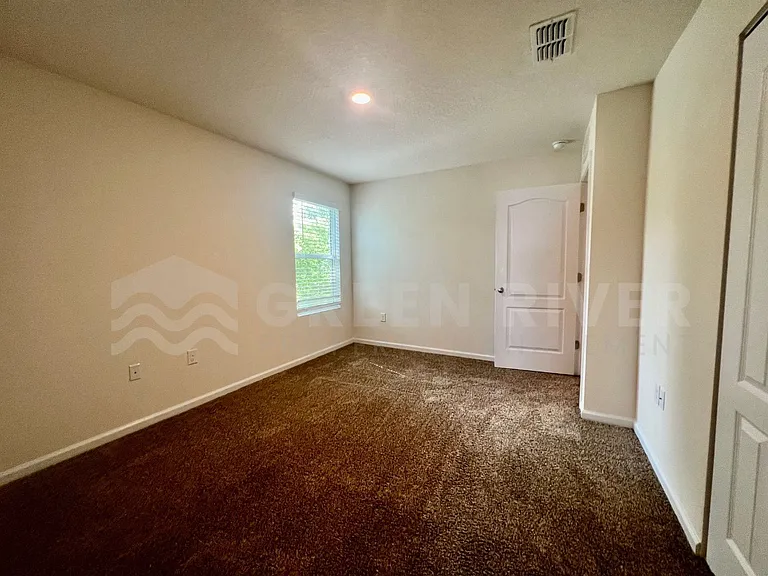 294 Aralia Ln — Photo 30