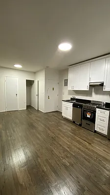 Rented by Compass | media 25