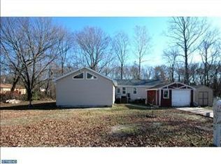 425 Spruce Ave, Lindenwold, NJ 08021