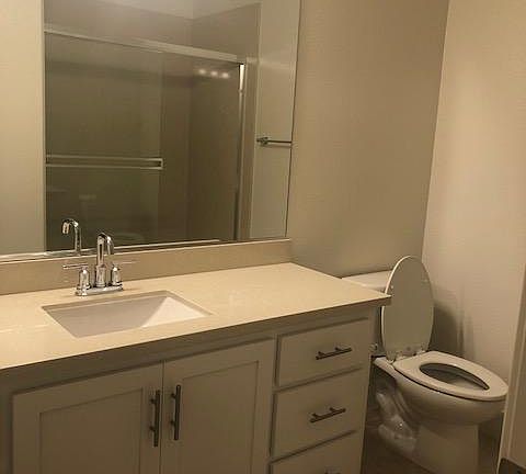 4th image of 327 Baja Rose St #1