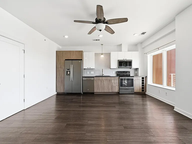 4361 S Congress Ave #526 — Photo 5