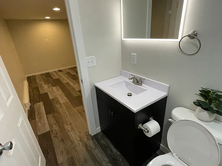 1128 Sunset Ln #5 — Photo 10