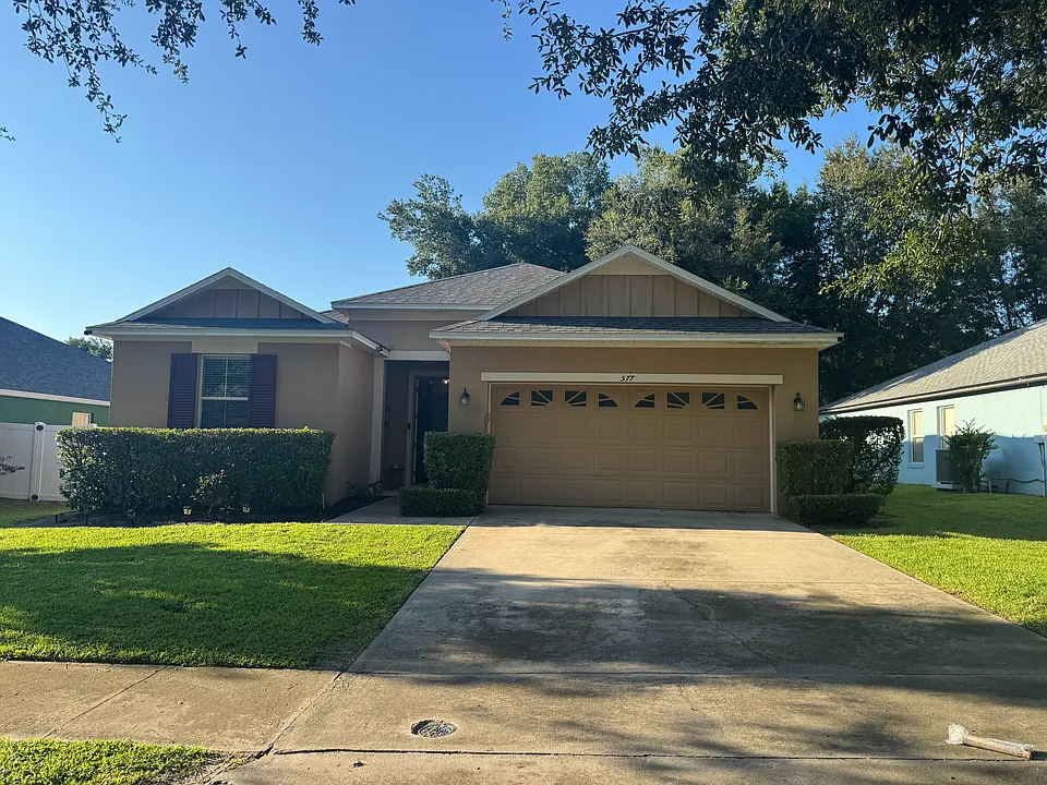 577 Vicks Landing Dr