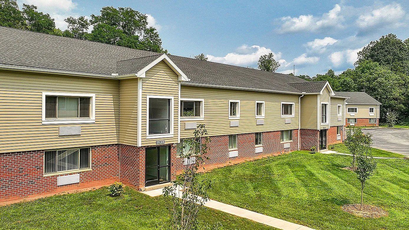 Hollow Run Apartments — Photo 4