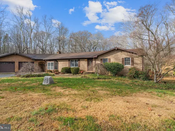 44587 Judy Ct, Hollywood, MD 20636