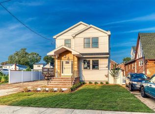 2393 Freeport St, Wantagh, NY 11793