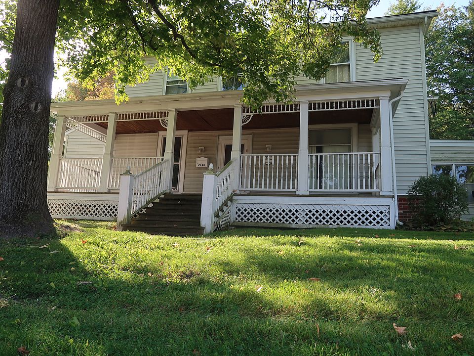 Front view of house, unit available is the right half of the house.