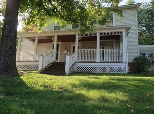 214 S Hambden St W #1, Chardon, OH 44024