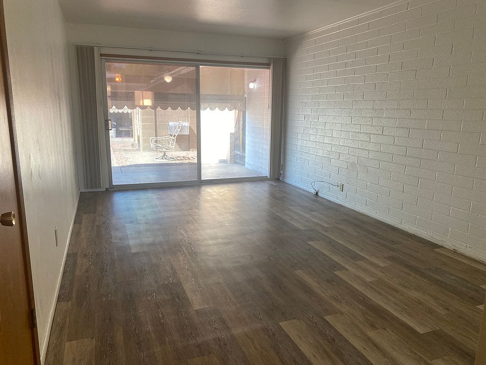 Living room with dining space