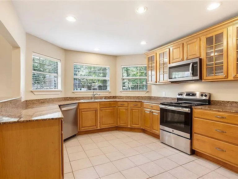 103 Pineland Dr — Photo 7