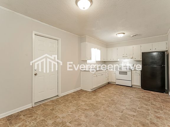 5th image of 3704 Rome Way