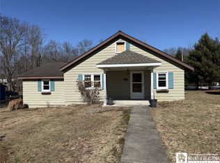 22 W 9th St, Jamestown, NY
