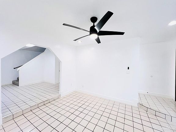 4th image of 1905 Tierra Linda Cir W