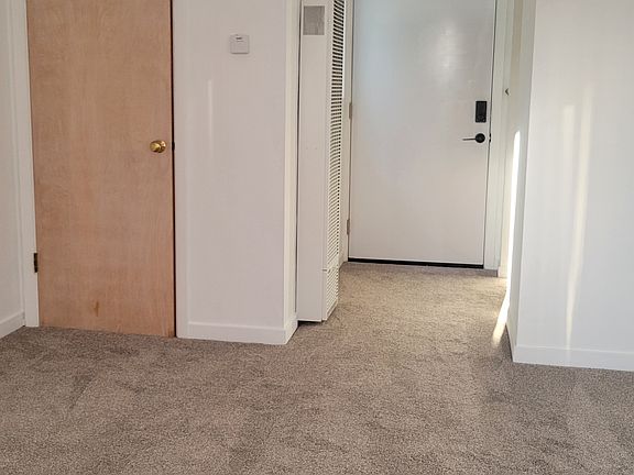 2nd image of 450 25th Ave APT 4