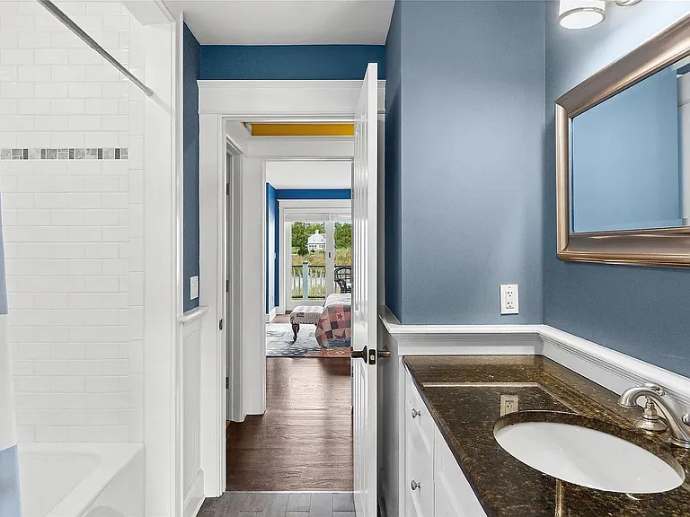 32 Honeysuckle Ln #C — Photo 17