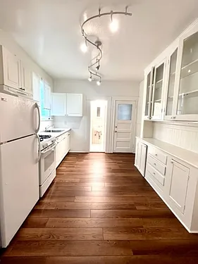 506 Chestnut St — Photo 4
