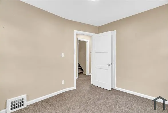 18148 Hull Ave — Photo 18