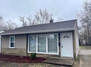 10741 Saratoga Ave, Oak Park, MI