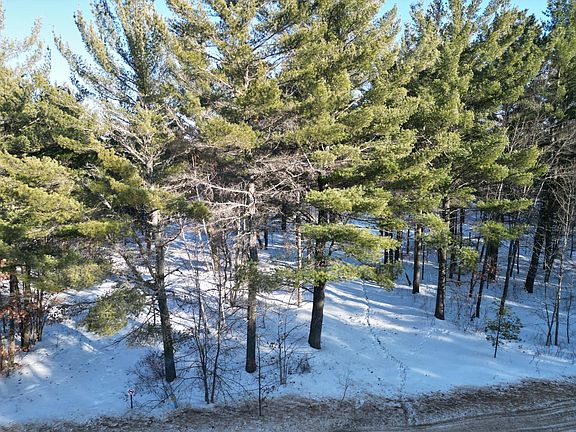 2nd image of On Cth S