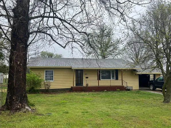 1712 W Quincy St, Pittsburg, KS 66762
