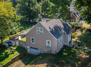 2252 Broadbridge Ave, Stratford, CT 06614