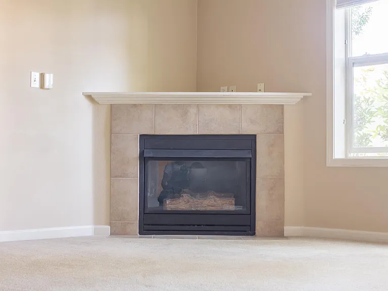 15054 NW Central Dr #806 — Photo 15