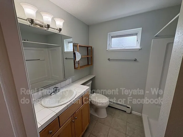8252 Cowichan Rd — Photo 12