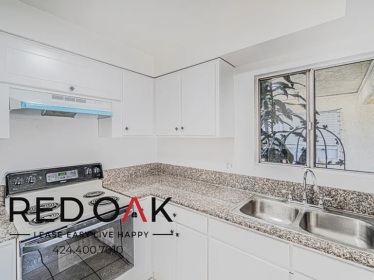 17516 Grand Ave #1 — Photo 2