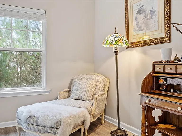 104 Linden Park Ln — Photo 33